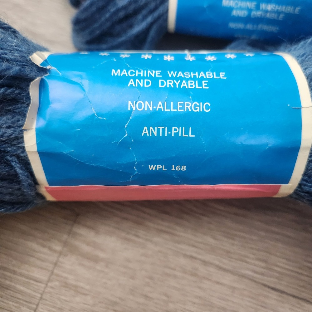 Vintage Penneys Frosted Blue Nantuk Yarn 8oz Germantown Weight Orlon Acrylic - Picture 7 of 12